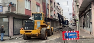 Akdeniz'de yol yapım çalışmaları sürüyor