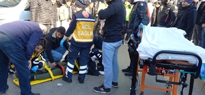 Manisa'da midibüse çarpan motosikletteki 1 kişi öldü, 1 kişi yaralandı