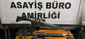 Menemen'de 5 ruhsatsız silah ele geçirildi