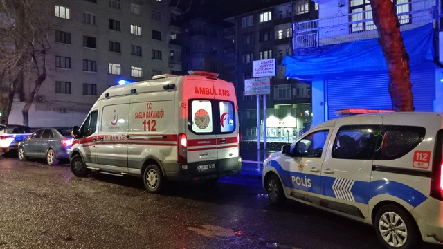 Yalnız yaşadığı evinde ölü bulundu