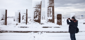 Ahlat'taki Selçuklu Meydan Mezarlığı karla kaplandı