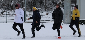 Erkek Boks Milli Takımı, kar kış demeden olimpiyatlara hazırlanıyor