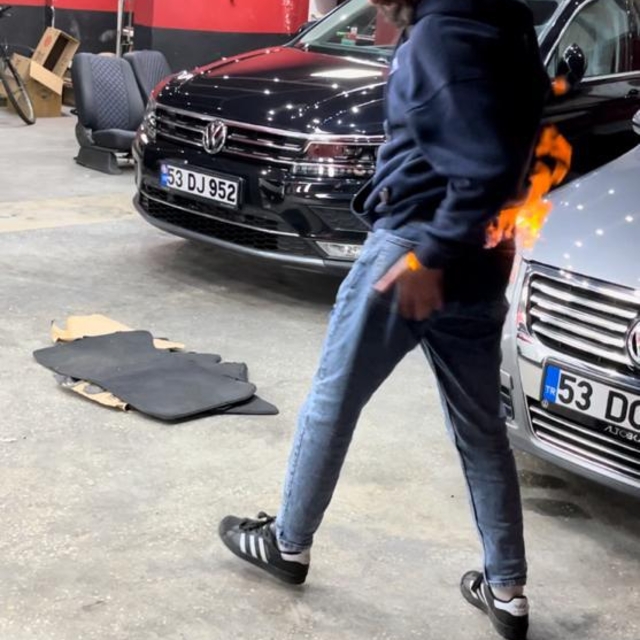 Sosyal medya için video çekerken yandı; paspaslı müdahale kamerada