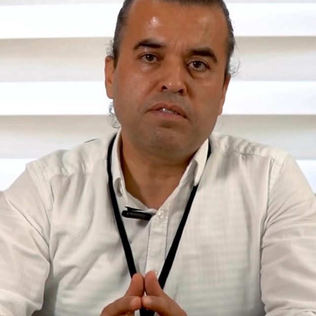 Tanju Özcan'ı Arapça tabelasını kaldırdığı için tehdit eden emlakçıya ev ha...