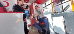 Çemişgezek'te vatandaşlar kan bağışında bulundu