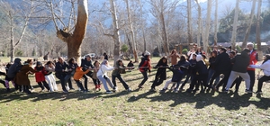Depremzede çocuklar, Belemedik Tabiat Parkı'nı gezdi 