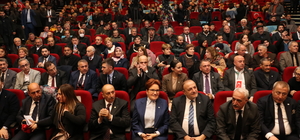 İYİ Parti Genel Başkanı Akşener, Erzurum'da belediye başkan adaylarını tanı...