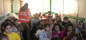 Adıyaman'da depremzede çocuklara sinema etkinliği