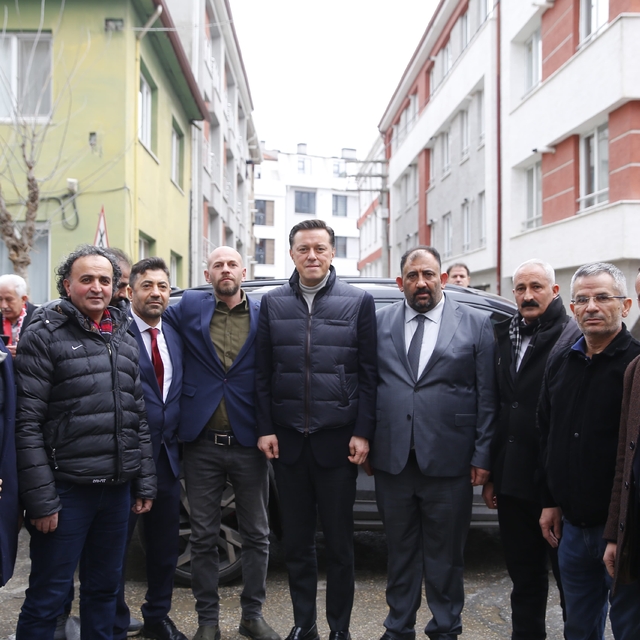 Hatipoğlu: "Bizim anlayışımız dekor belediyeciliği değil sosyal belediyecil...
