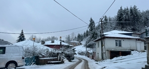 Bartın'da 35 köy yolu kardan kapandı