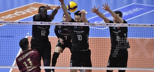 Voleybol: AXA Sigorta Efeler Ligi