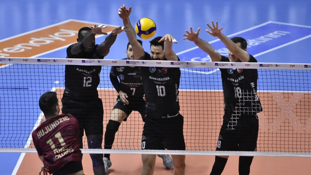 Voleybol: AXA Sigorta Efeler Ligi