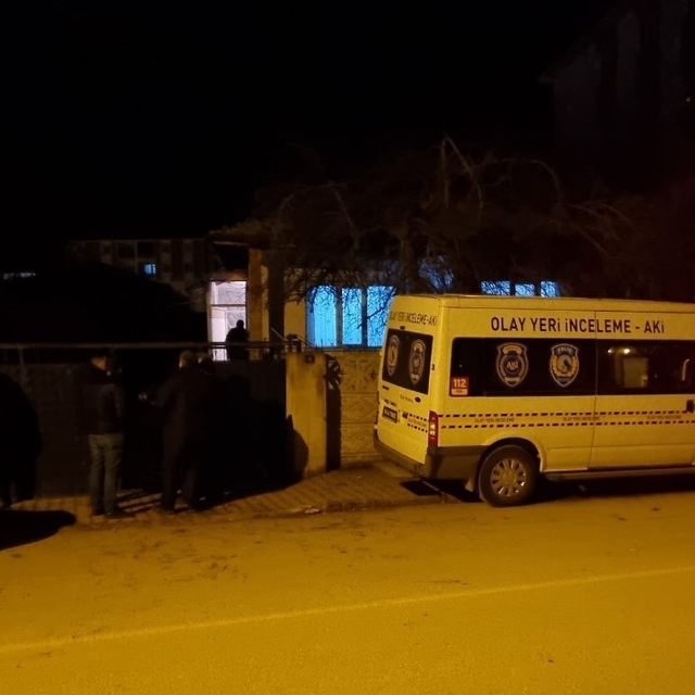 Çorum'da 82 yaşındaki kişi evinin bahçesinde ölü bulundu
