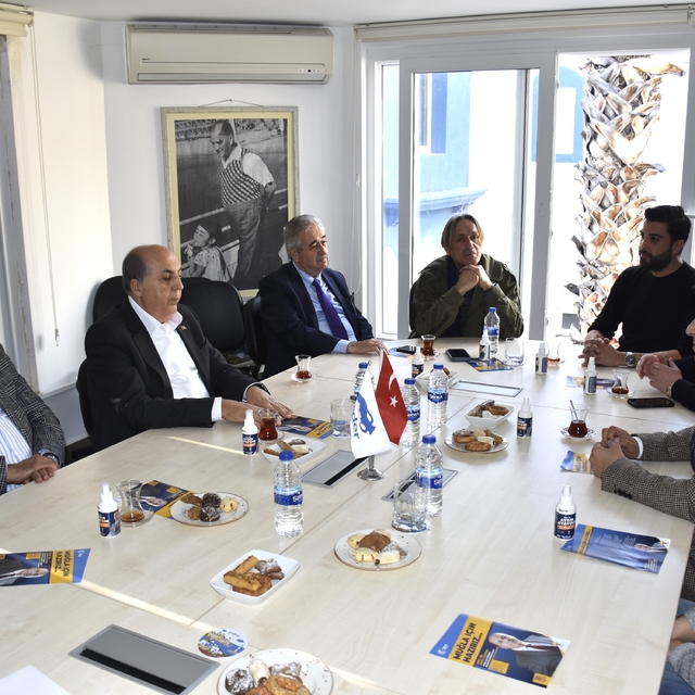 GÜNCELLEME - Muğla Büyükşehir Belediye Başkan adayı Ayaydın, Bodrum'u ziyar...