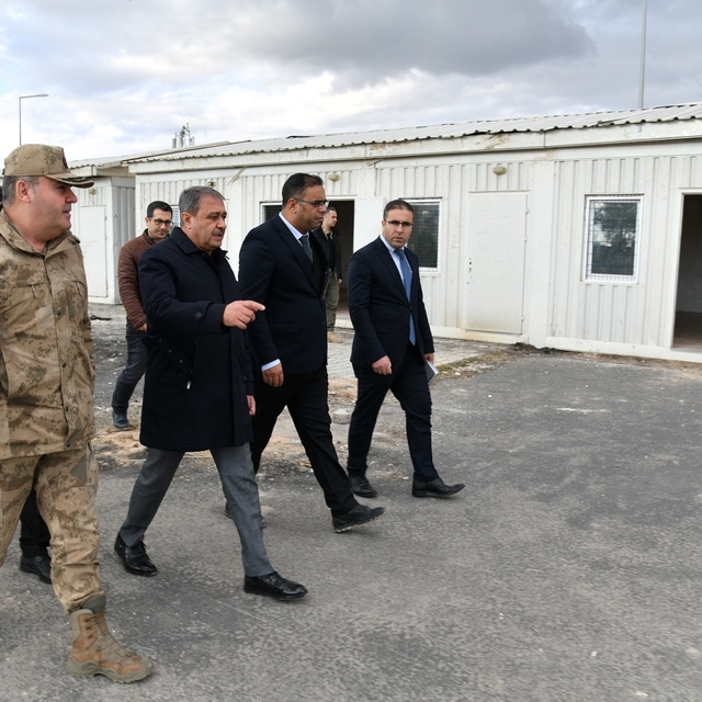 Şanlıurfa Valisi Hasan Şıldak, kentteki çalışmaları denetledi