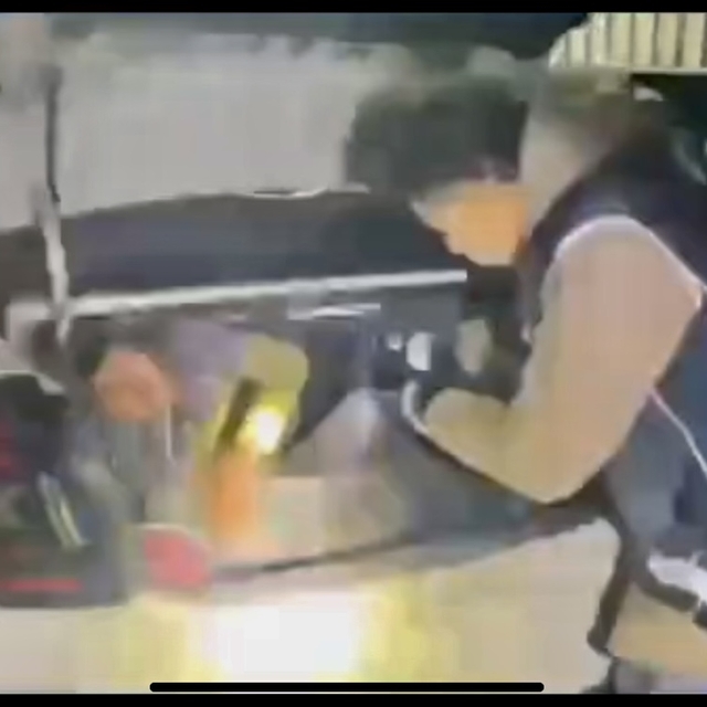 Otomobilden 1'i bagajda, 6 kaçak göçmen çıktı