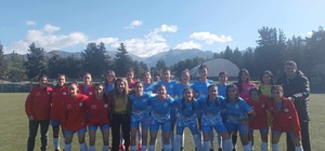 Dörtyol Belediyespor rakibini 26-0 mağlup etti