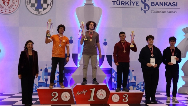 Türkiye Küçükler ve Yıldızlar Satranç Şampiyonası, Antalya'da sona erdi