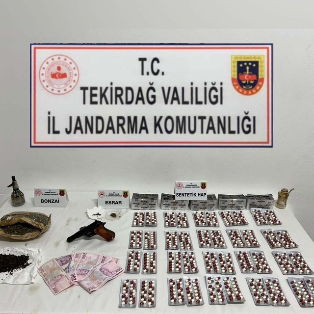 Tekirdağ'da uyuşturucu operasyonunda 4 zanlı yakalandı