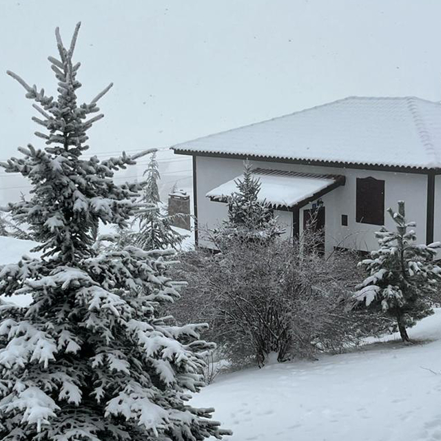 Beypazarı'nda kar etkili oluyor