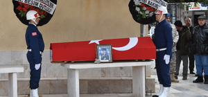 Kıbrıs gazisi, Manisa'da son yolculuğuna uğurlandı