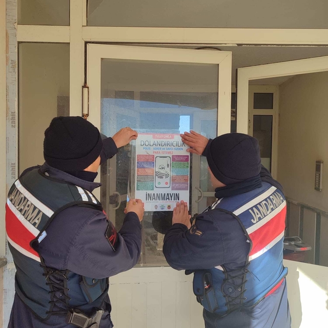 Enez'de jandarmadan telefon ve internet dolandırıcılığı uyarısı
