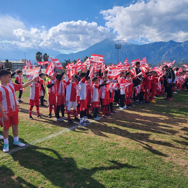 Antalyaspor Gelişim ve Kış Kampı Kemer'de başladı
