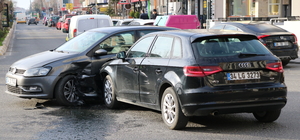 Lüleburgaz'da iki otomobilin çarpıştığı kazada 1 kişi yaralandı