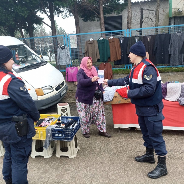 Uzunköprü'de jandarma ekipleri KADES uygulamasını anlattı