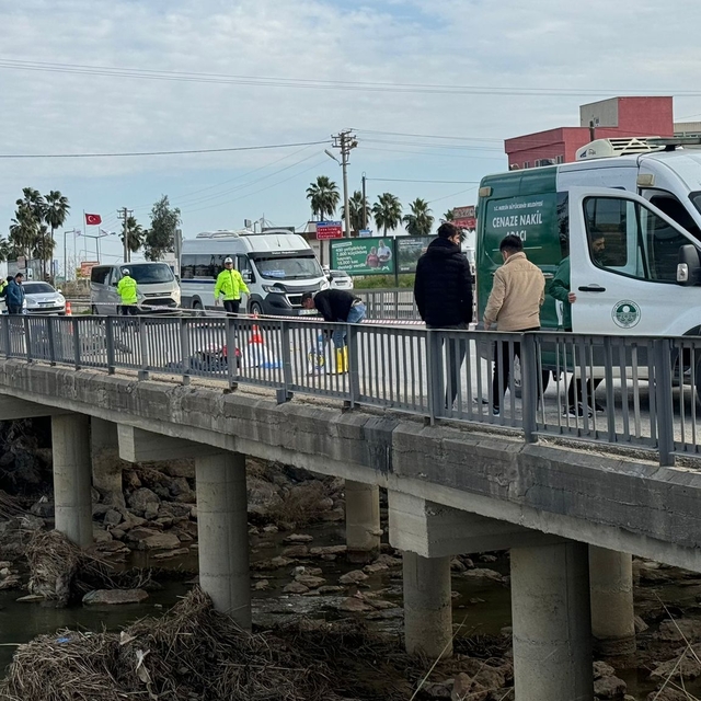 TIR'ın çarptığı motosikletli öldü