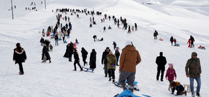 Bitlis'teki kayak merkezinde yarıyıl tatili yoğunluğu yaşanıyor