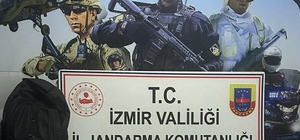 İzmir'de silah kaçakçılığı operasyonunda 2 tutuklama