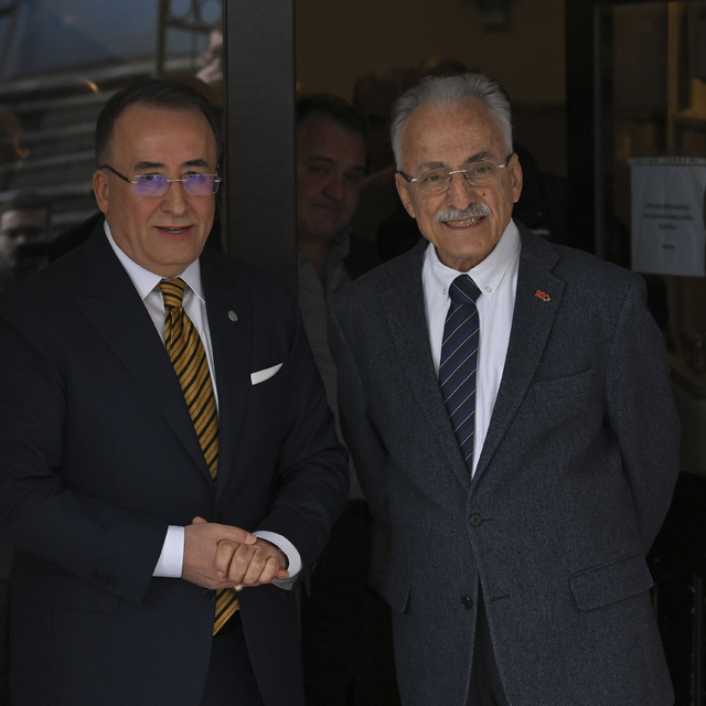 İYİ Partinin ABB Başkan adayı Yıldırım'dan eski ABB başkanlarına ziyaret