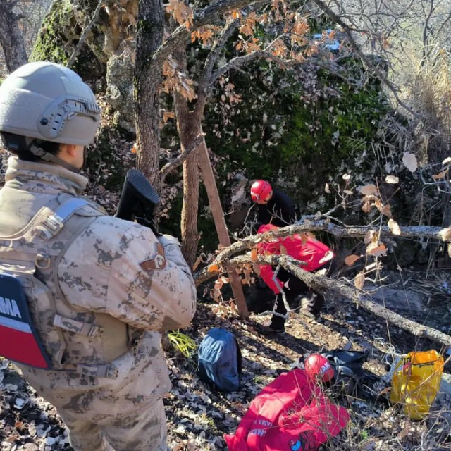 Tunceli'de kaçak kazı yapan kişi suçüstü yakalandı