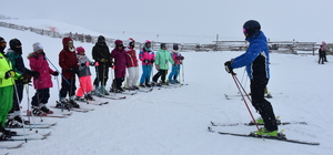 Gümüşhane'de 64 öğrenciye ücretsiz kayak eğitimi veriliyor