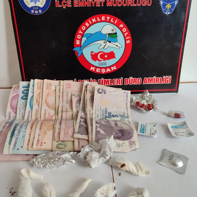 Edirne'de uyuşturucu operasyonlarında 7 zanlı yakalandı