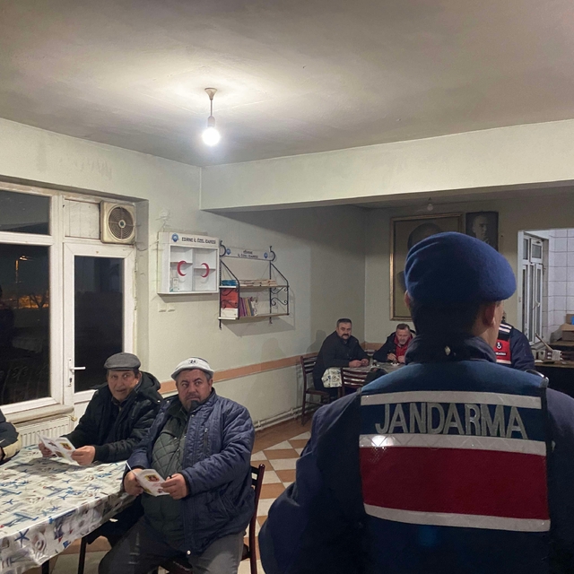 Süloğlu'nda jandarmadan telefon ve internet dolandırıcılığı uyarısı