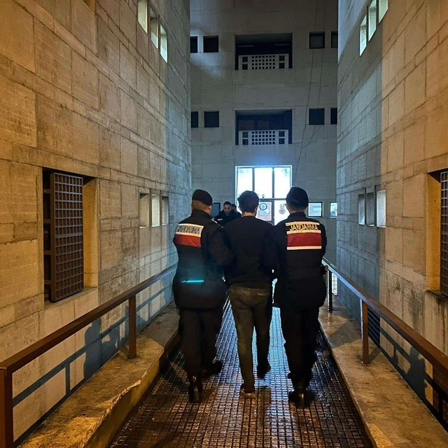 Bursa'da bağ evinden hırsızlık yapan 2 zanlı tutuklandı