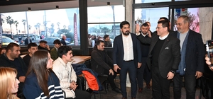 Büyükşehir Belediye Başkan Adayı Tütüncü, gençlerle buluştu