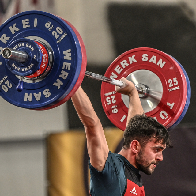 Türkiye Yıldızlar, Gençler, 23 Yaş Altı ve Büyükler Halter Şampiyonası başl...