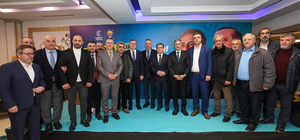 Sakarya Büyükşehir Belediye Başkan adayı Alemdar, dernek yöneticileriyle buluştu