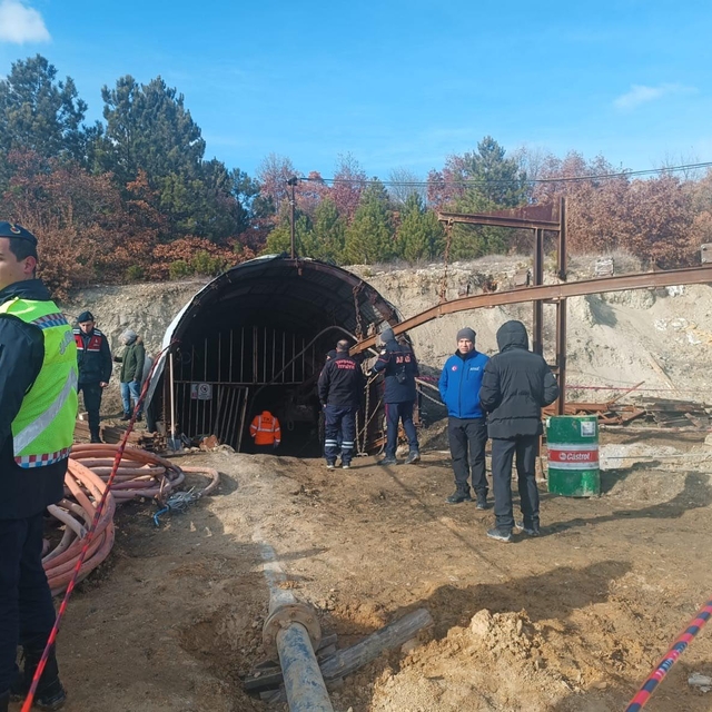 Kütahya'da kömür ocağında göçük; 1 işçi mahsur kaldı