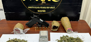 Mardin'de üzerinde ve evinde uyuşturucu madde bulunan zanlı tutuklandı