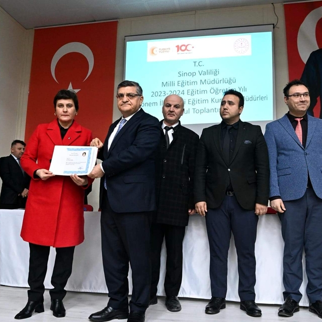 Sinop'ta eğitim kurumu müdürler toplantısı yapıldı