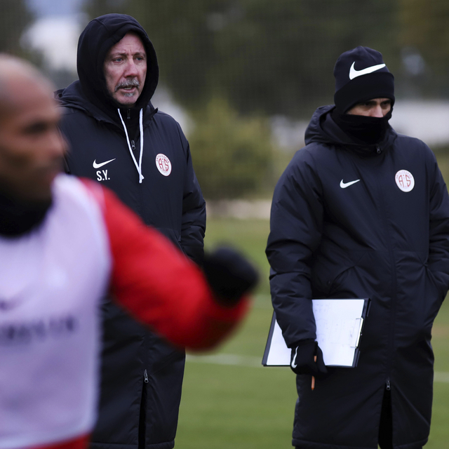 Antalyaspor, Fenerbahçe maçı hazırlıklarına başladı