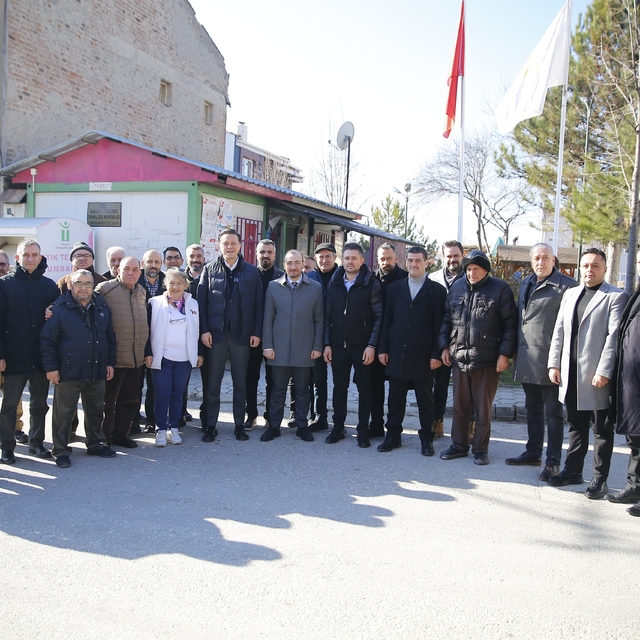 Nebi Hatipoğlu, Yeşiltepe Mahallesi'nde vatandaşlarla bir araya geldi