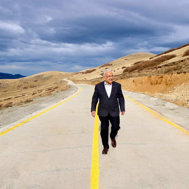 Ordu'da 5 yılda 2 bin 120 kilometre asfalt ve beton yol çalışması gerçekleş...