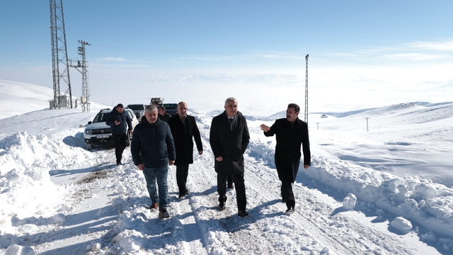 Muş'ta 368 köy ve 217 mezra yolu ulaşıma açıldı