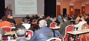 Antalya'da konutların turizm amaçlı kiralanmasına ilişkin yönetmelik hakkında bilgilendirme yapıldı