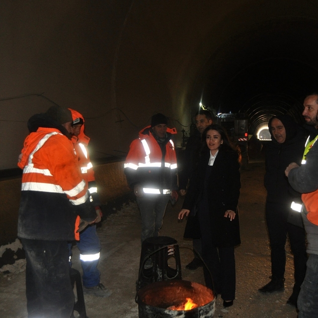 Laçin Kaymakamı Şimşek, Kırkdilim tünellerindeki çalışmaları inceledi